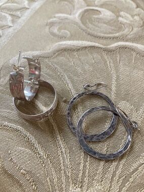 Sterling Silver Hammered Circle & Floral Engraved Silver Plated Hoop Earrings